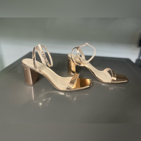 ASOS DESIGN Havana barely there block heeled sandals in rose gold Size 10 - Picture 10 of 12